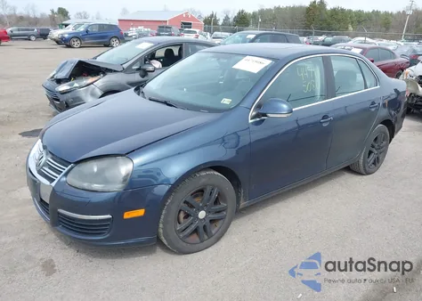 2007 Volkswagen Jetta 2.5 из США, поврежденный, VIN 3VWSG71K27M044793